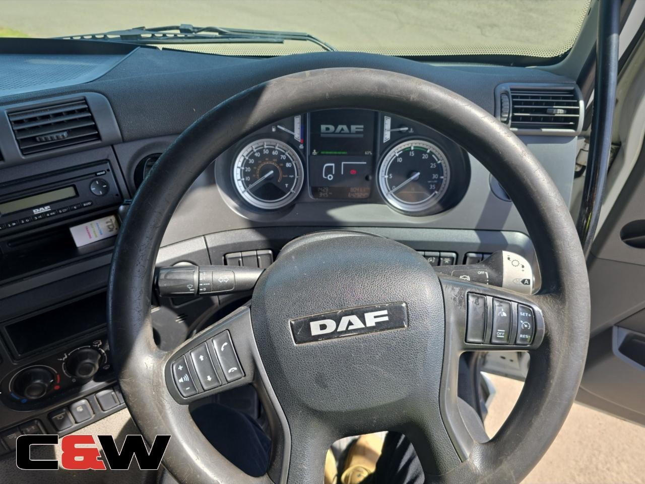 Vehicle image 26